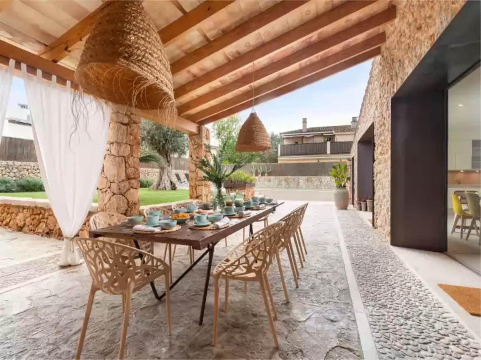 Villa With Private Pool